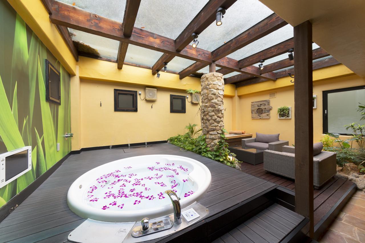 Hotel Lotus Nara (Adults Only) Ngoại thất bức ảnh